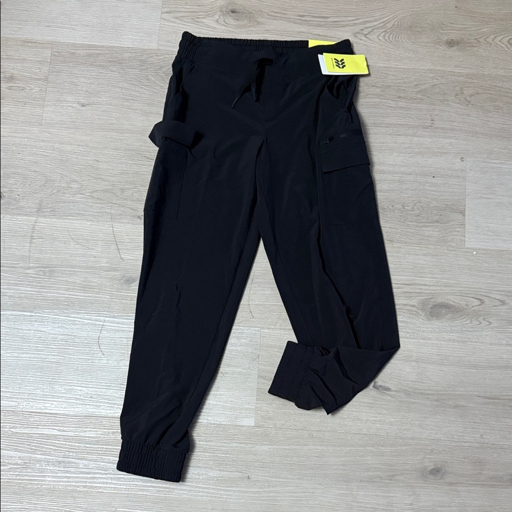 NWT All in Motion Black Kids Woven Cargo Joggers Casual Bottoms
